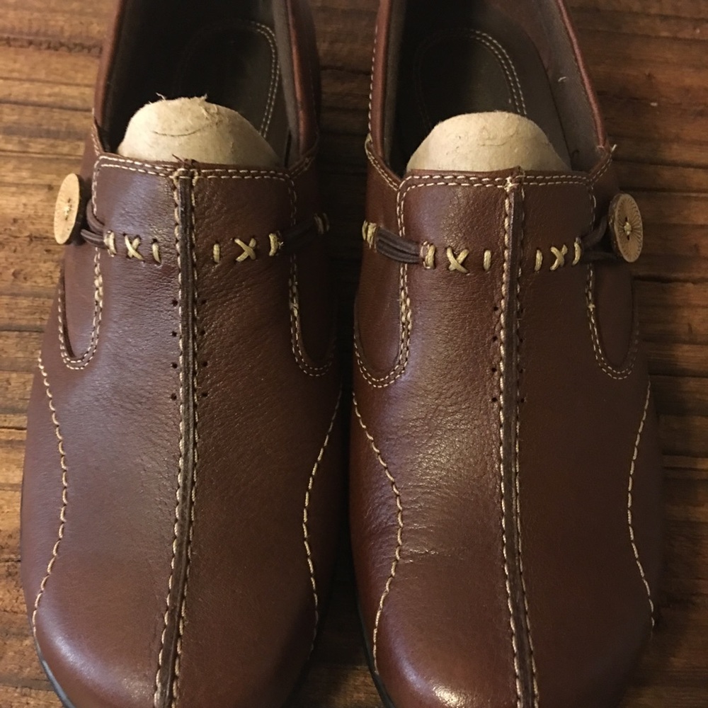 Brown Casual Shoes- Clarks